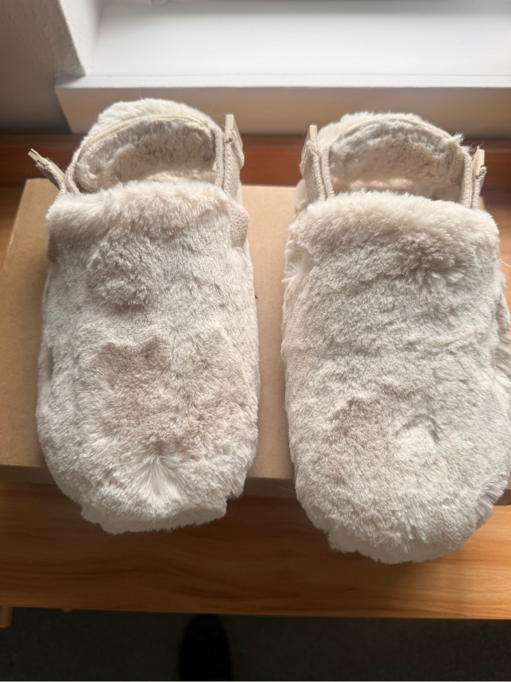 Nike Kids Plush Slip-On Shoes in Cream